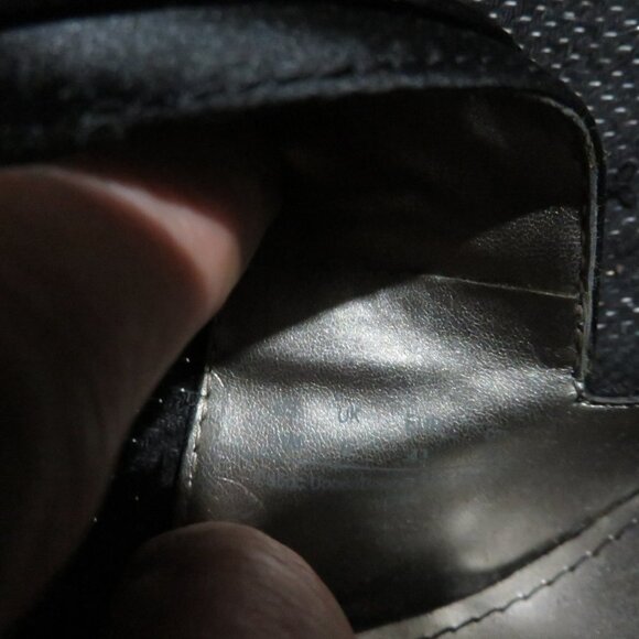 BOGO Fergalicious by Fergie Black Micro Suede & Satin Heels Pumps size 11 - Picture 14 of 15